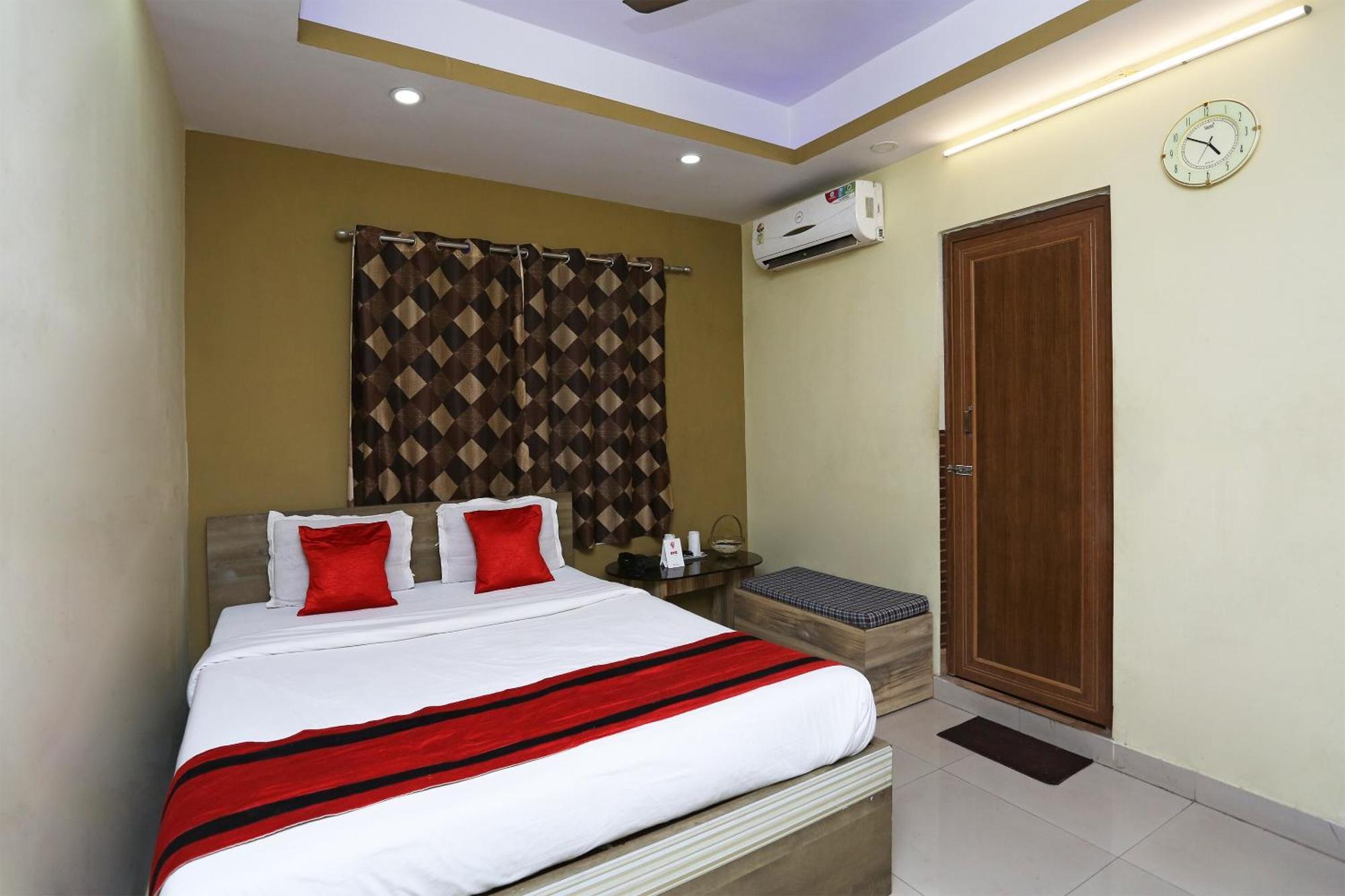 OYO 5718 Pratiksha Guest House Calcuta Exterior foto